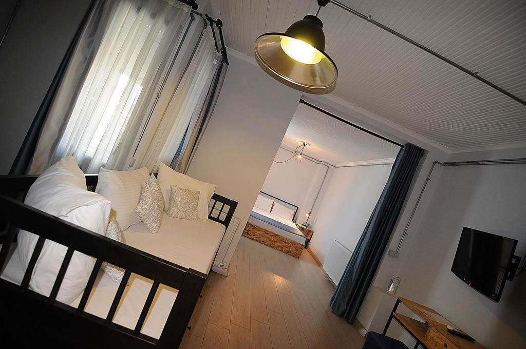 Taksim Safe House Hotel อิสตันบูล ภายนอก รูปภาพ